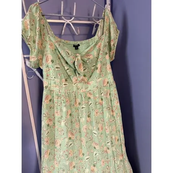 Torrid Maxi Of Shoulder Dress Light Green Floral Spring Princess Fairy Plus 1 - Picture 2 of 7